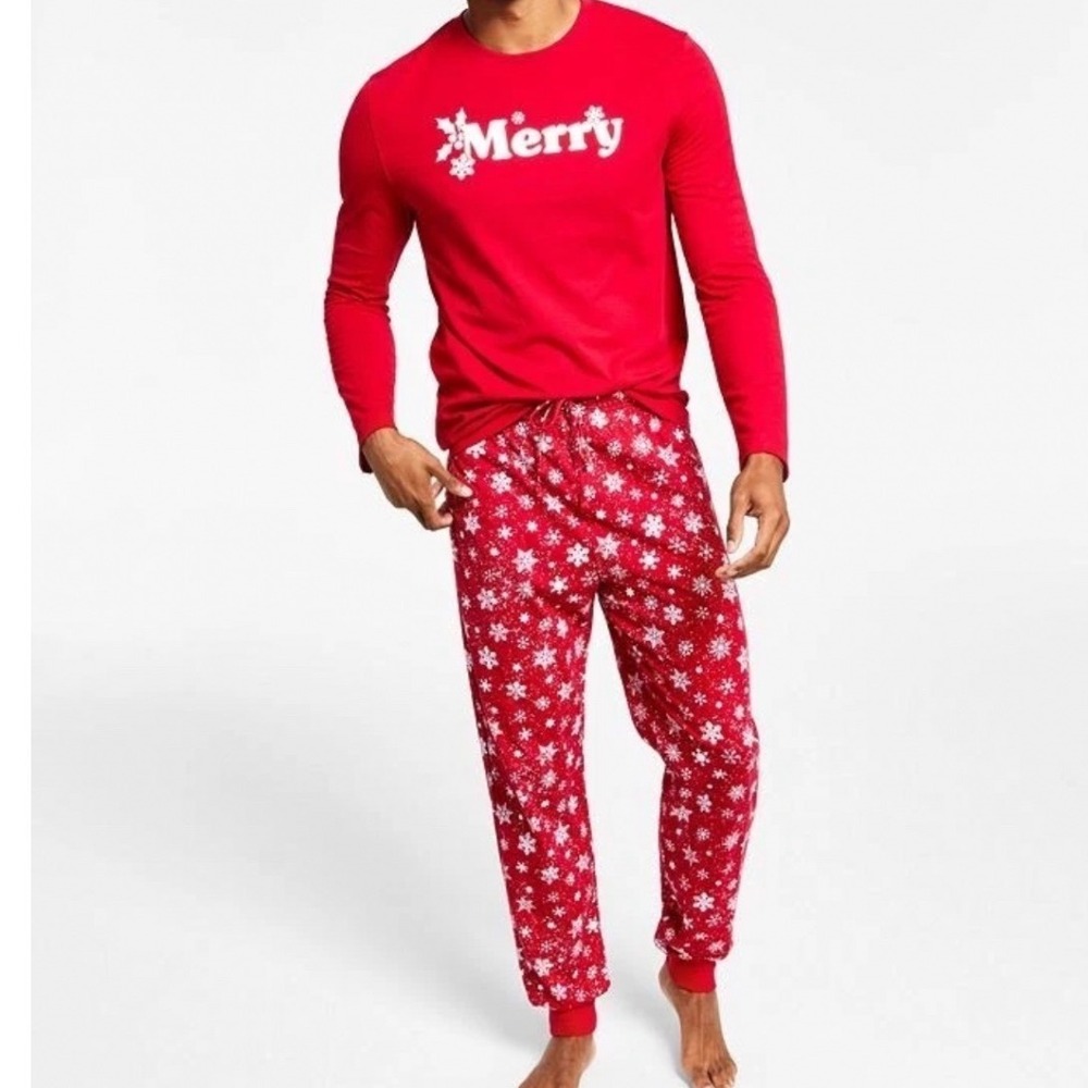 Mens Red Merry Snowflake Holiday Christmas Pajama Set Long Sleeve S